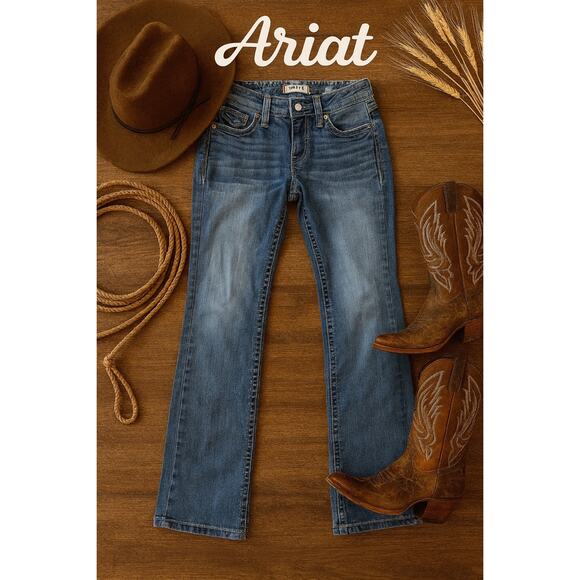 Ariat Women’s Denim Straight Leg Jeans Sz. 25R - Picture 1 of 6